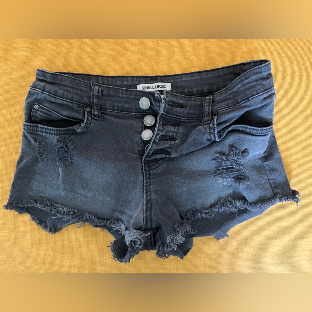 Billabong Black Cutoffs, Size 25